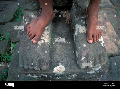 cambodian footjob|Cambodian Footjob